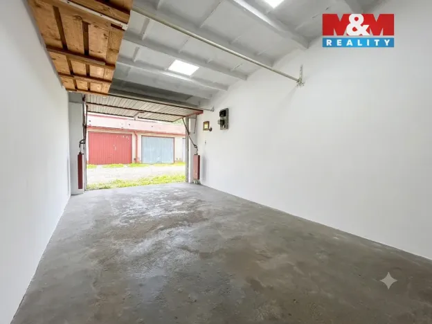 Pronájem garáže, Klatovy - Klatovy III, 18 m2