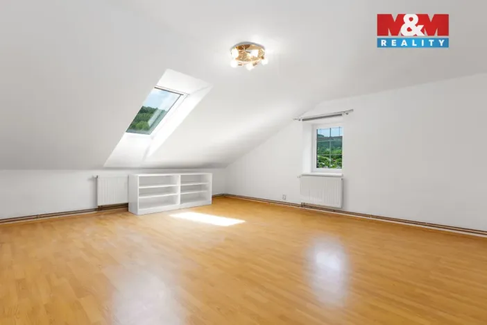 Prodej bytu 3+kk, Jeseník, Bezručova, 81 m2