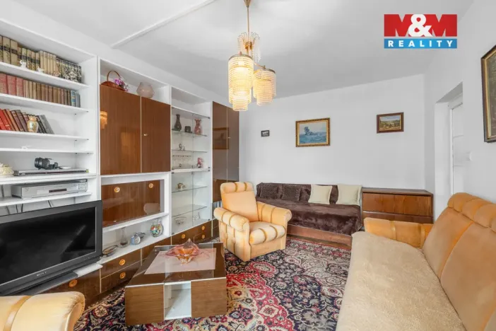 Prodej bytu 2+1, Kladno - Kročehlavy, Pařížská, 63 m2