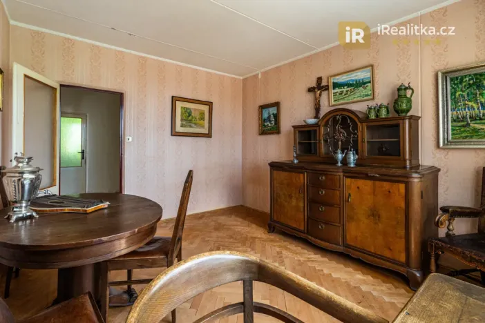 Prodej bytu 4+1, Mariánské Lázně - Úšovice, Hroznatova, 81 m2