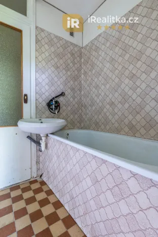 Prodej bytu 4+1, Mariánské Lázně - Úšovice, Hroznatova, 81 m2