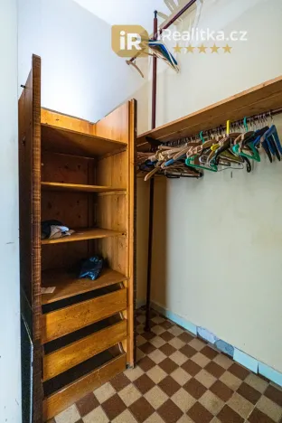 Prodej bytu 4+1, Mariánské Lázně - Úšovice, Hroznatova, 81 m2