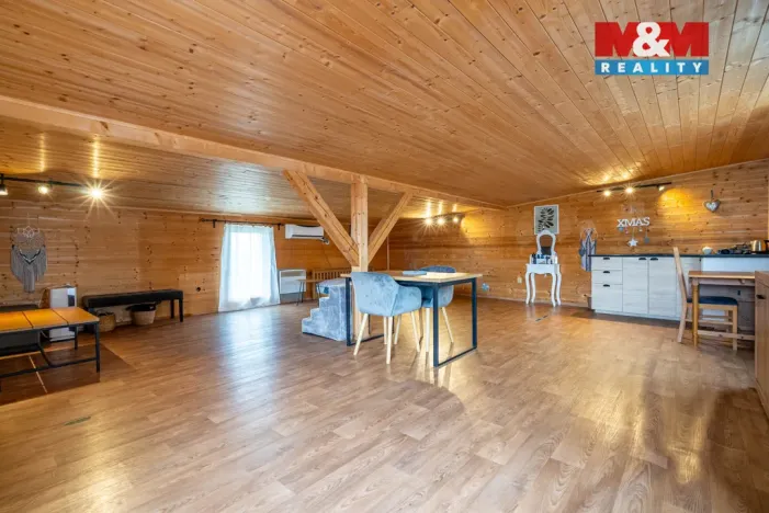 Prodej rodinného domu, Střezetice, 187 m2