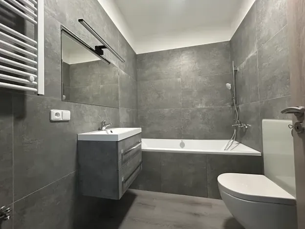 Pronájem bytu 2+kk, Milovice, Kaštanová, 49 m2