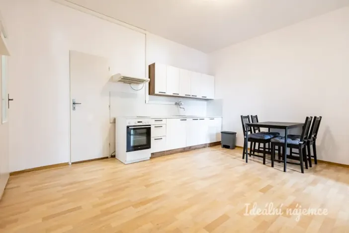 Pronájem bytu 2+kk, Praha - Libeň, Na Rokytce, 46 m2