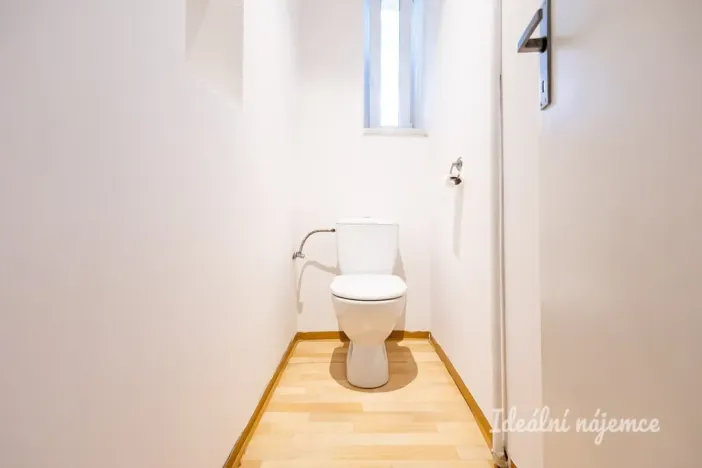 Pronájem bytu 2+kk, Praha - Libeň, Na Rokytce, 46 m2