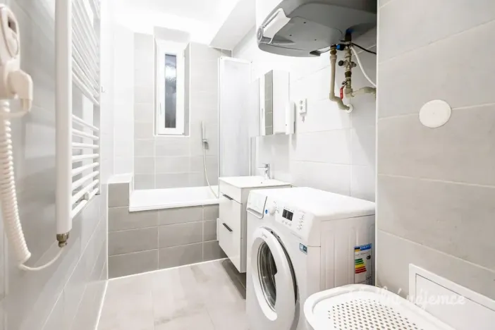 Pronájem bytu 2+kk, Praha - Libeň, Na Rokytce, 46 m2