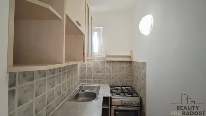 Prodej bytu 1+kk, Olomouc, Karafiátová, 22 m2