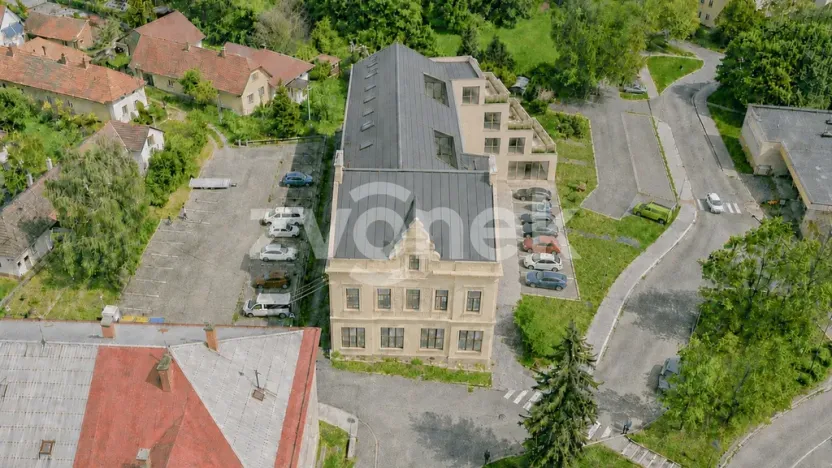 Prodej bytu 2+kk, Vsetín, Horní náměstí, 56 m2