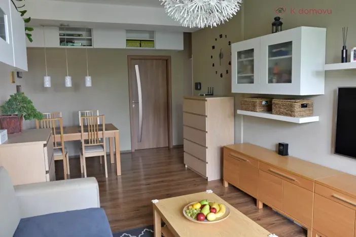 Pronájem bytu 2+1, Olomouc - Slavonín, Jižní, 49 m2