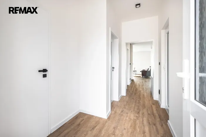 Prodej bytu 5+kk, Unhošť, 156 m2