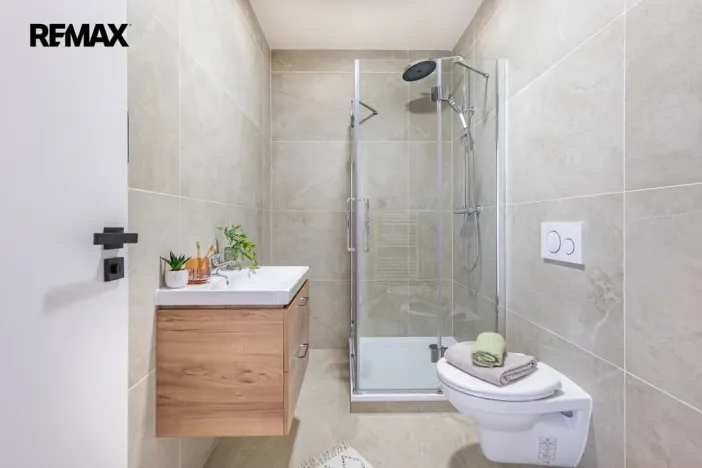 Prodej bytu 5+kk, Unhošť, 156 m2