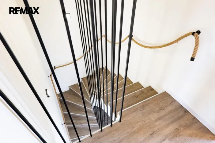 Prodej bytu 5+kk, Unhošť, 156 m2