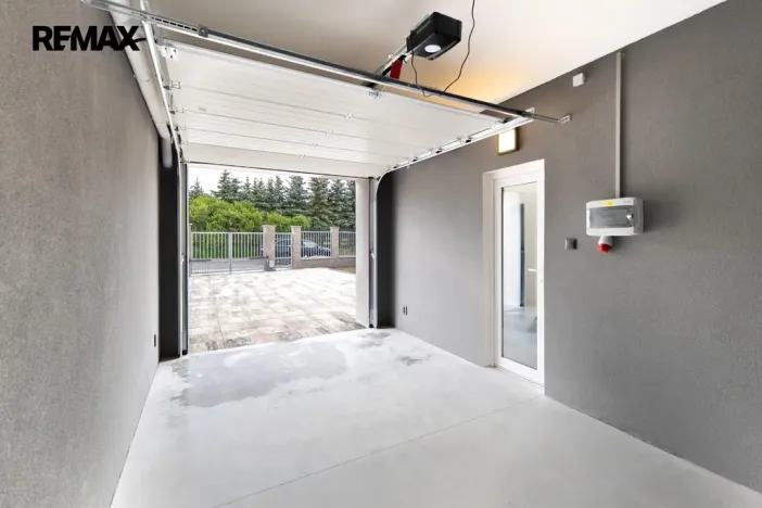Prodej bytu 5+kk, Unhošť, 156 m2