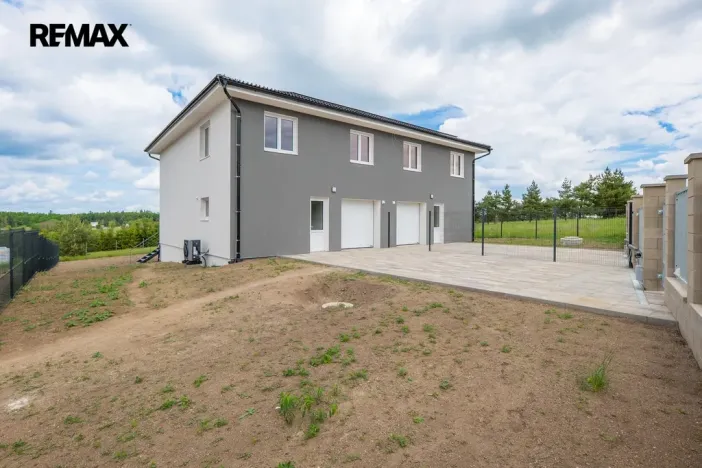 Prodej bytu 5+kk, Unhošť, 156 m2