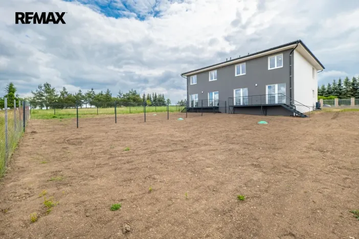Prodej bytu 5+kk, Unhošť, 156 m2