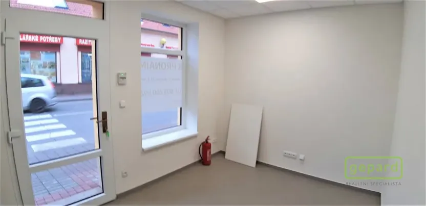 Pronájem obchodního prostoru, Český Brod, Suvorovova, 17 m2
