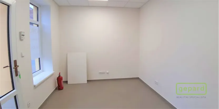 Pronájem obchodního prostoru, Český Brod, Suvorovova, 17 m2