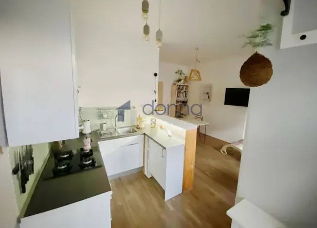 Pronájem bytu 2+kk, Praha, U Uranie, 51 m2