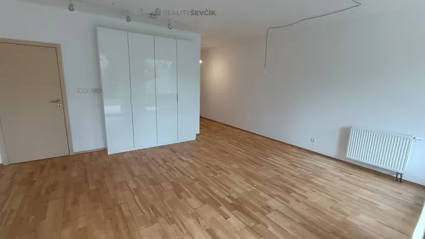 Prodej bytu 2+kk, Praha - Libuš, Božejovická, 57 m2