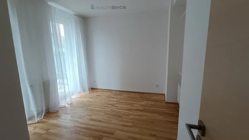 Prodej bytu 2+kk, Praha - Libuš, Božejovická, 57 m2