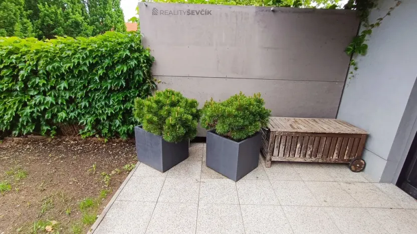 Prodej bytu 2+kk, Praha - Libuš, Božejovická, 57 m2