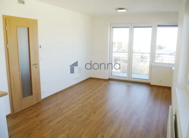 Pronájem bytu 2+kk, Praha, U Radosti, 58 m2