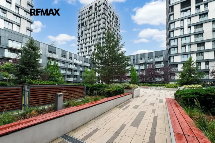 Prodej bytu 1+kk, Praha - Žižkov, Olšanská, 34 m2