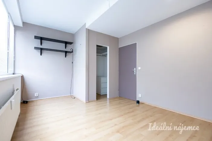 Pronájem bytu 2+kk, Praha - Vysočany, Skloněná, 58 m2