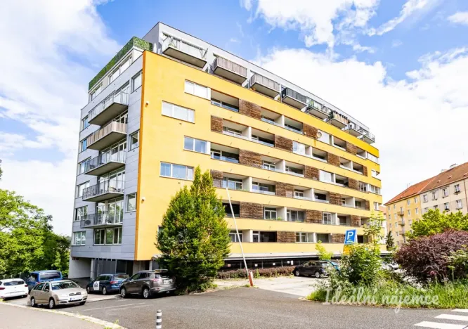 Pronájem bytu 2+kk, Praha - Vysočany, Skloněná, 58 m2