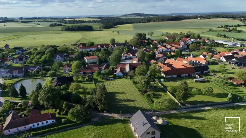 Prodej pozemku pro bydlení, Ločenice - Nesměň, 1087 m2
