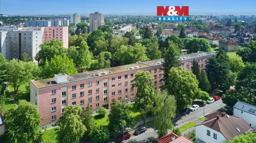 Prodej bytu 3+1, Pardubice, U Háje, 65 m2