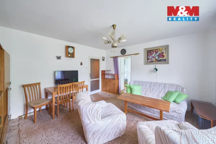 Prodej bytu 3+1, Pardubice, U Háje, 65 m2