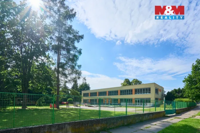 Prodej bytu 3+1, Pardubice, U Háje, 65 m2