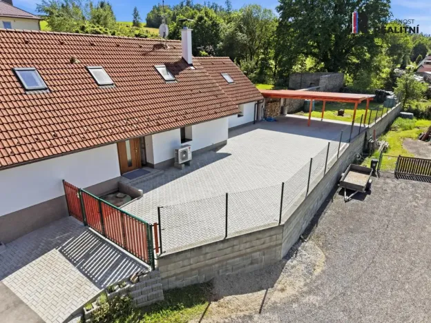 Prodej rodinného domu, Tisem, 178 m2