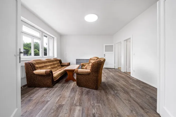 Prodej bytu 4+1, Karlovy Vary, Kosmonautů, 84 m2