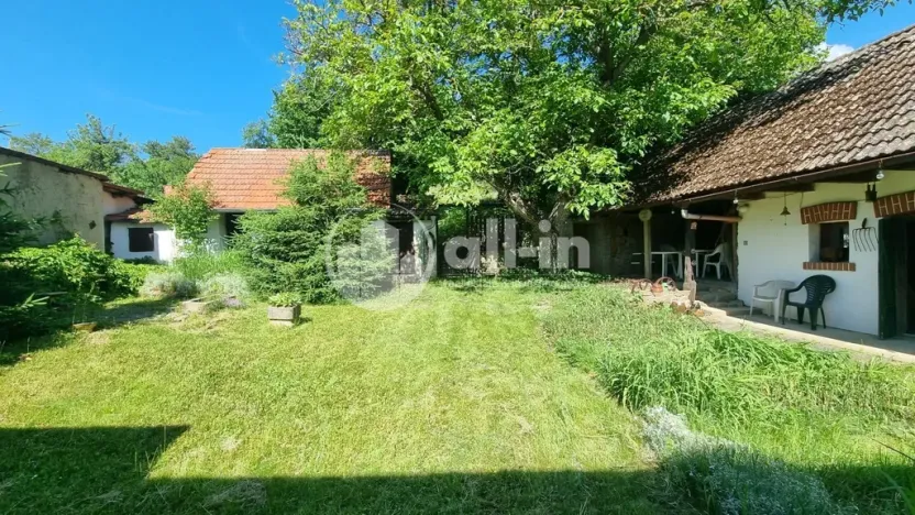 Prodej rodinného domu, Vážany, 217 m2