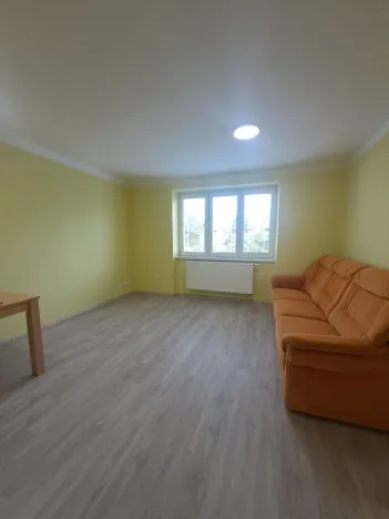 Pronájem bytu 3+kk, Pardubice, Sezemická, 56 m2