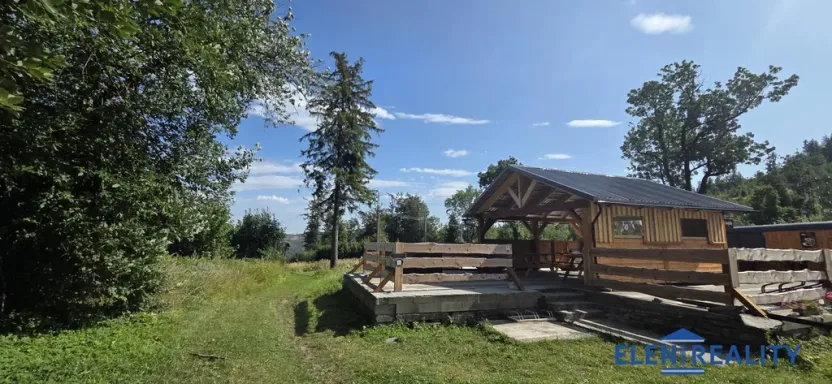 Prodej komerčního pozemku, Petrovice, 442 m2