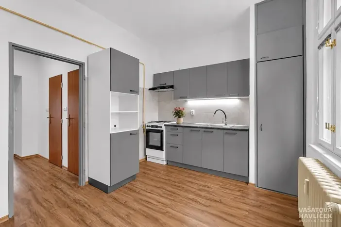 Pronájem bytu 2+1, Hradec Králové, Průmyslová, 55 m2