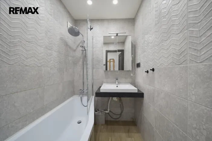 Prodej bytu 2+kk, Praha - Horní Počernice, Tlustého, 49 m2