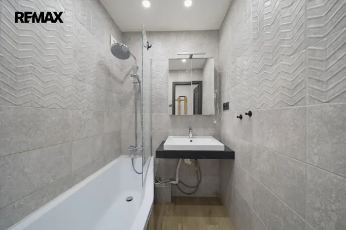 Prodej bytu 2+kk, Praha - Horní Počernice, Tlustého, 49 m2