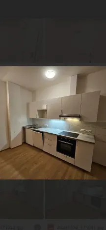 Pronájem bytu 1+kk, Praha - Michle, Pobočná, 42 m2