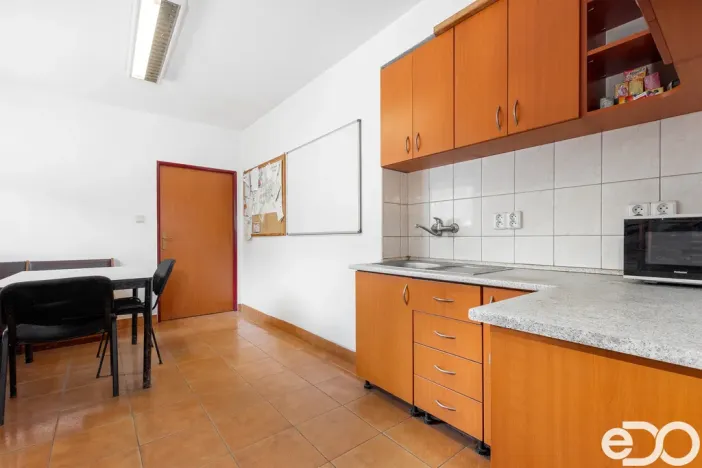 Pronájem výrobních prostor, Rokytno, 298 m2