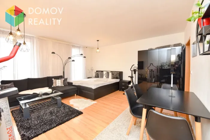 Pronájem bytu 1+kk, Beroun - Beroun-Město, K Dubu, 38 m2