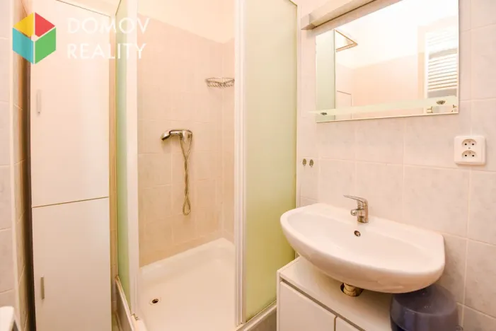 Pronájem bytu 1+kk, Beroun - Beroun-Město, K Dubu, 38 m2