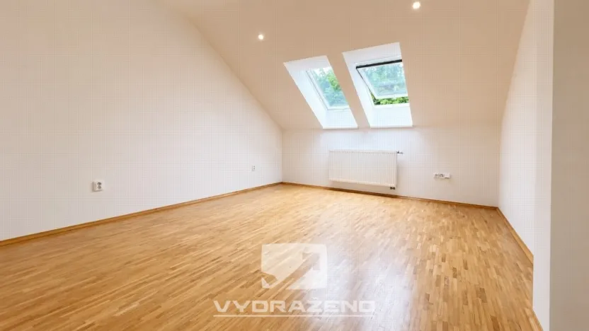 Prodej rodinného domu, Roztoky, 410 m2