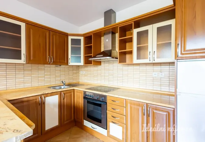 Pronájem bytu 2+kk, Praha - Bohnice, Ústavní, 55 m2