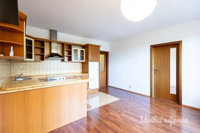 Pronájem bytu 2+kk, Praha - Bohnice, Ústavní, 55 m2