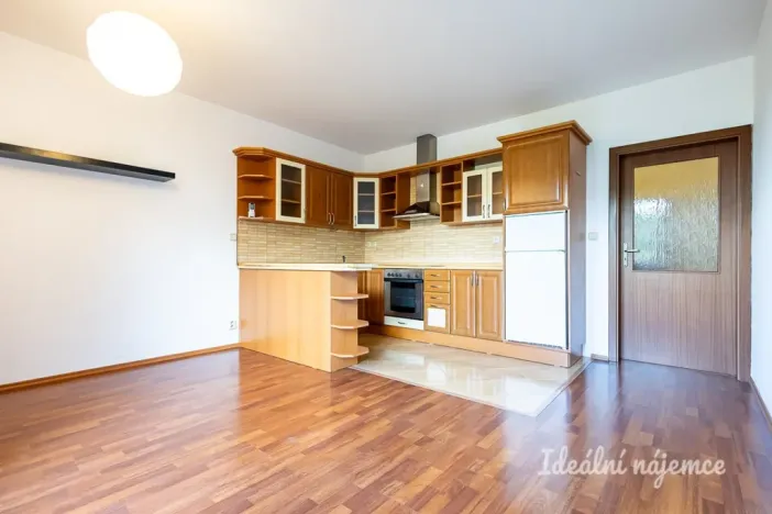 Pronájem bytu 2+kk, Praha - Bohnice, Ústavní, 55 m2